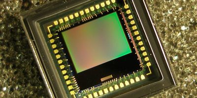 Concurrent-Mode CMOS Detector IC for Sub-Terahertz Imaging