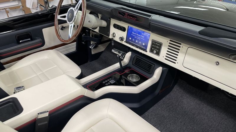 Fully 3D Printed center console for this restored '73 Bronco.