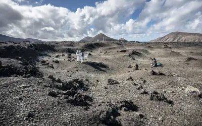 Robots on Earth Help Prepare for Research on the Moon