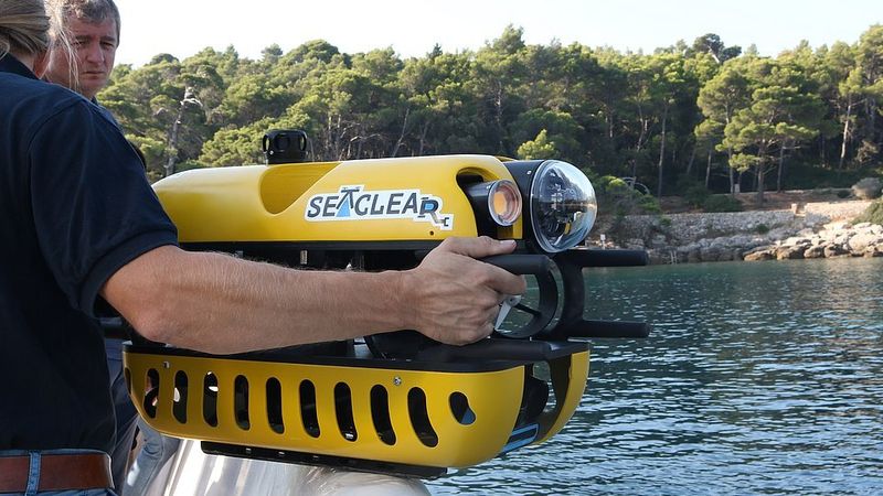 The robot of the SeaClear Project is able to detect and collect underwater litter. Image: The SeaClear Project