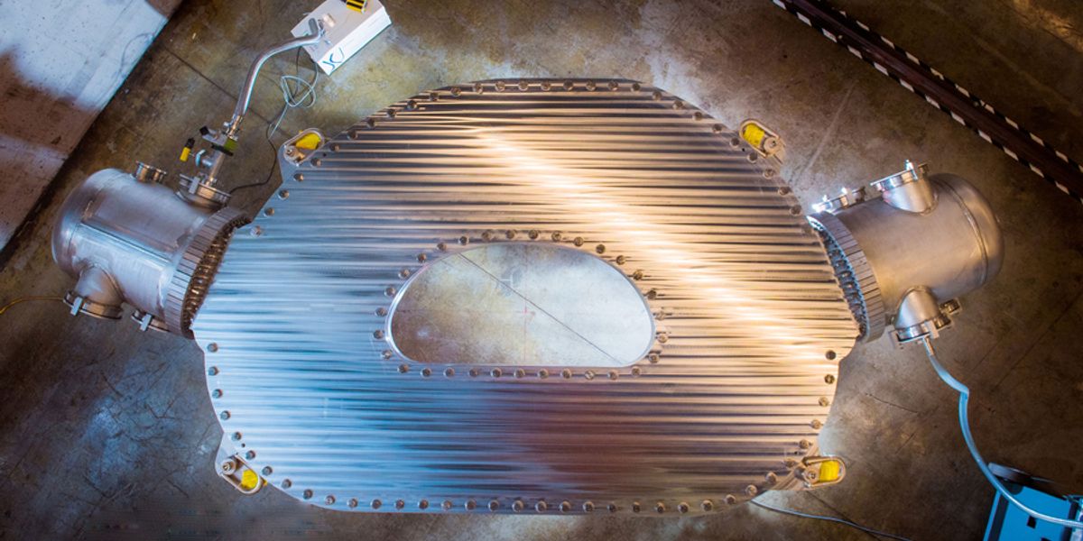 This large-bore, full-scale high-temperature superconducting magnet designed and built by Commonwealth Fusion Systems and MIT’s Plasma Science and Fusion Center (PSFC) has demonstrated a record-breaking 20 tesla magnetic field. It is the strongest fusion magnet in the world. Credits: Gretchen Ertl, CFS/MIT-PSFC, 2021