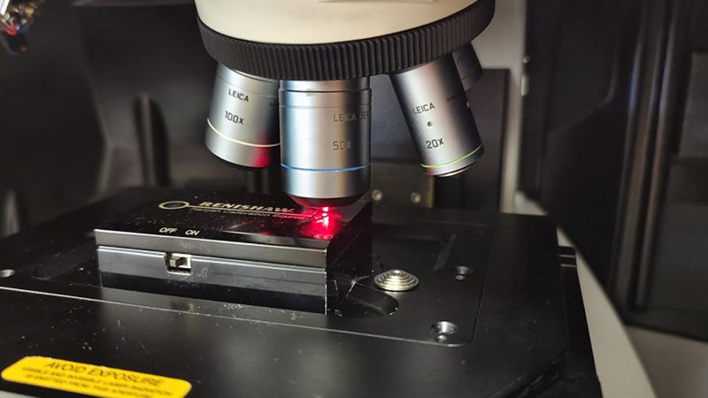 The calibration of inVia Renishaw Raman spectrometer. Photo by Russian Science Foundation