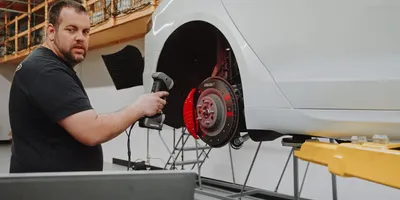 APEX Race Parts uses 3D scanner to stay at the wheel of impressive race car innovation