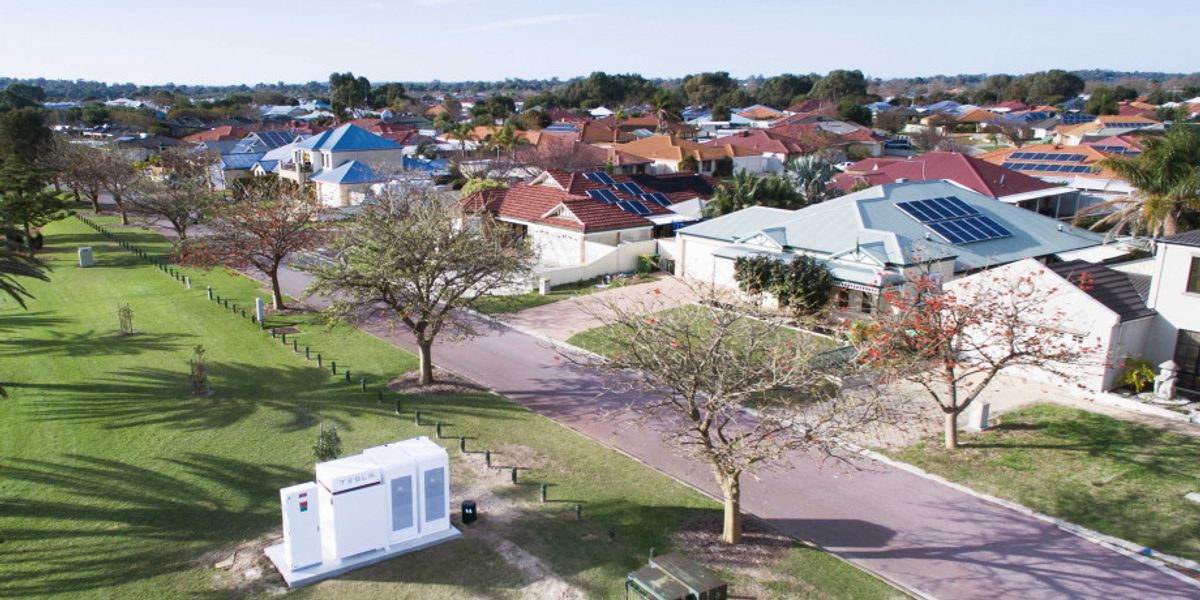 Western Power has been trialling community batteries in WA that integrate bulk solar battery storage into the existing electricity grid, while also prviding customers with an option to virtually store excess rooftop solar energy. Credit: Western Power
