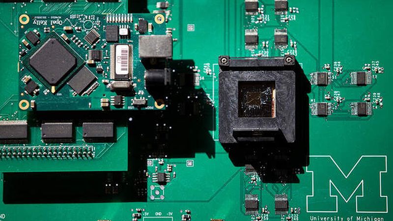 Solving a memristor mystery to develop efficient, long-lasting memory devices