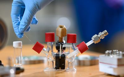 New fuel cell could enable electric aviation