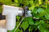 Soft robotic gripper injects leaves with precision