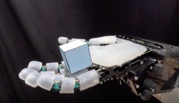 Robotic hand moves objects with human-like grasps