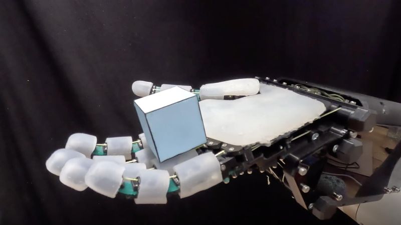 ADAPT robotic hand (Adaptive Dexterous Anthropomorphic Programmable sTiffness) © CREATE Lab EPFL
