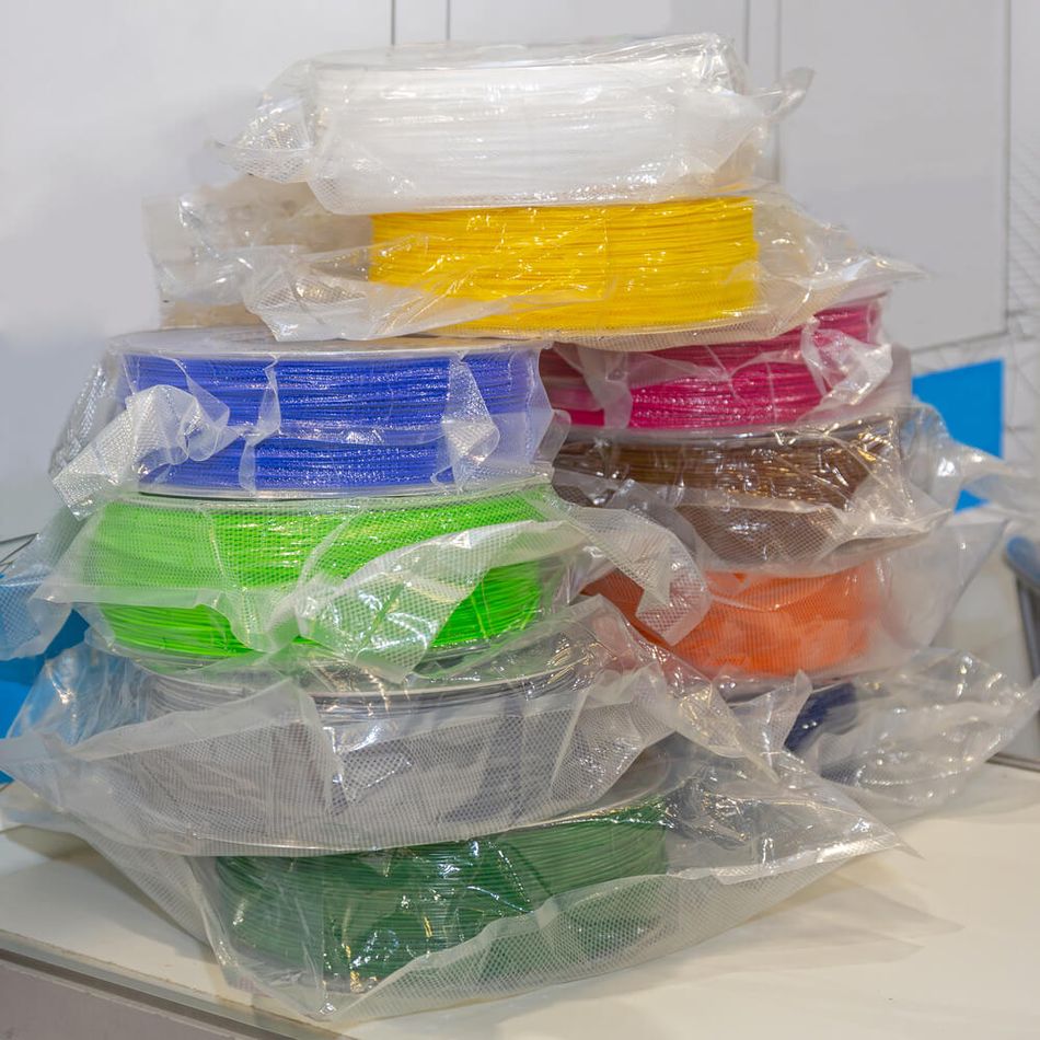 Vacuum packed filament