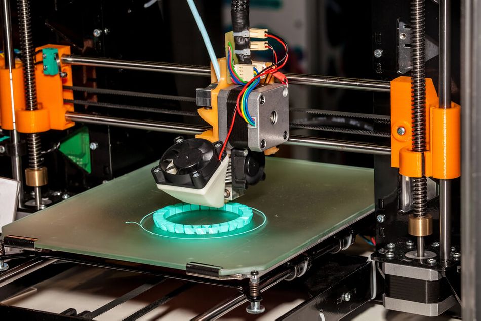 Cartesian 3D printer in action