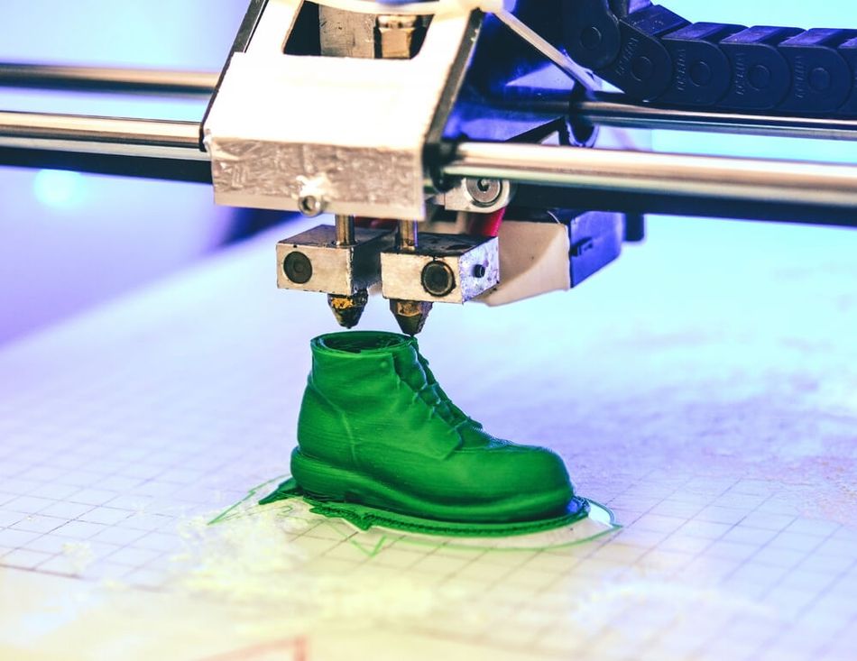 3D printed shoe with raft