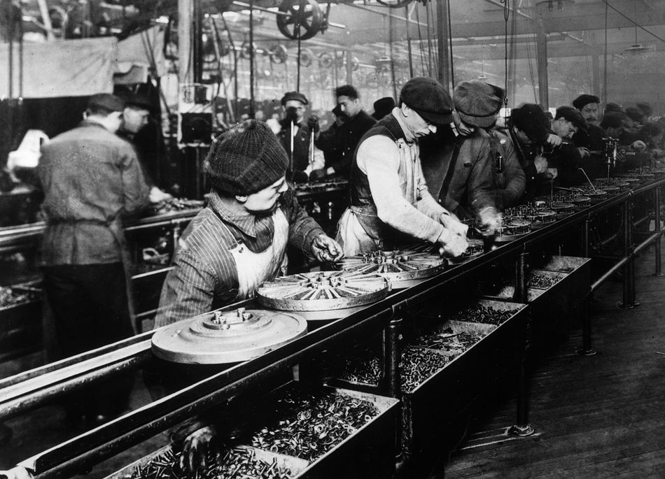 ford-assembly-line