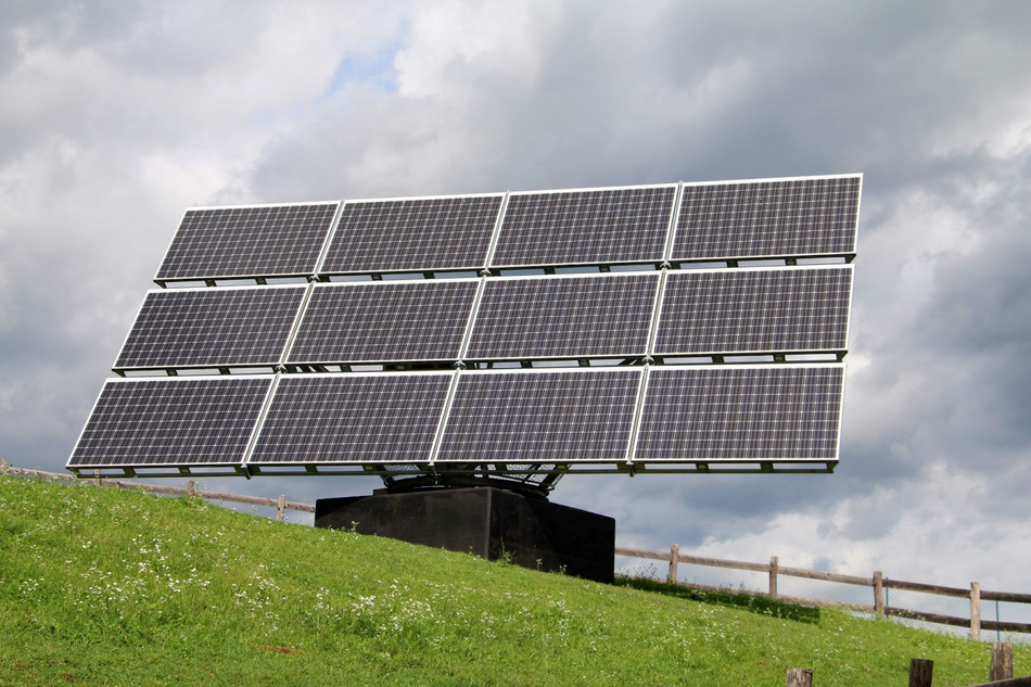A solar grid panel