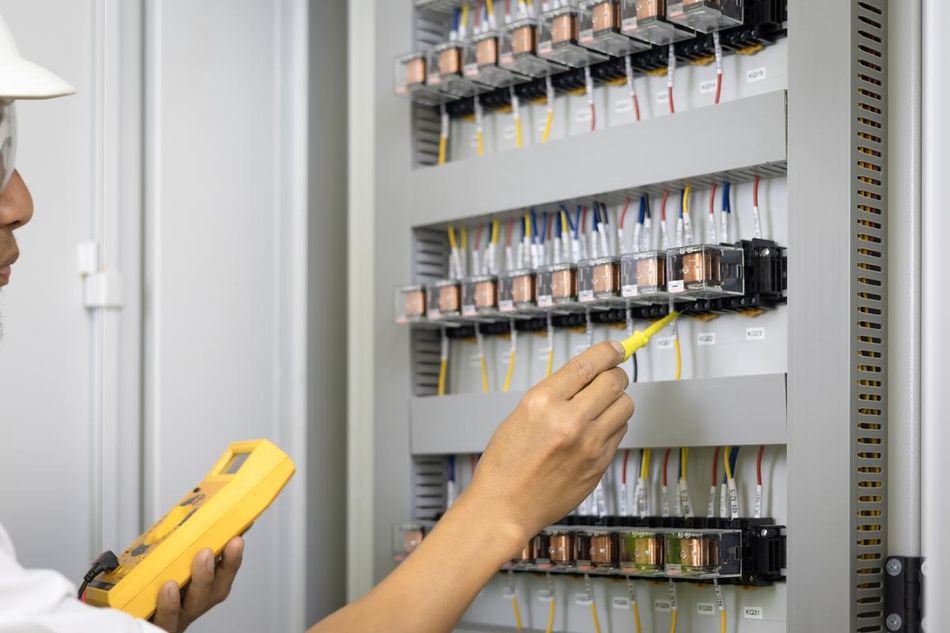 Magnetic contactor and overload relay used in main distribution board