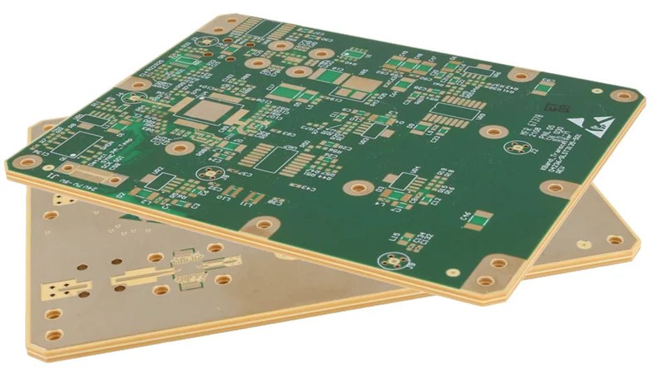 Printed circuit board with FR4 laminate (top) and PTFE laminate (bottom); Link: epectec