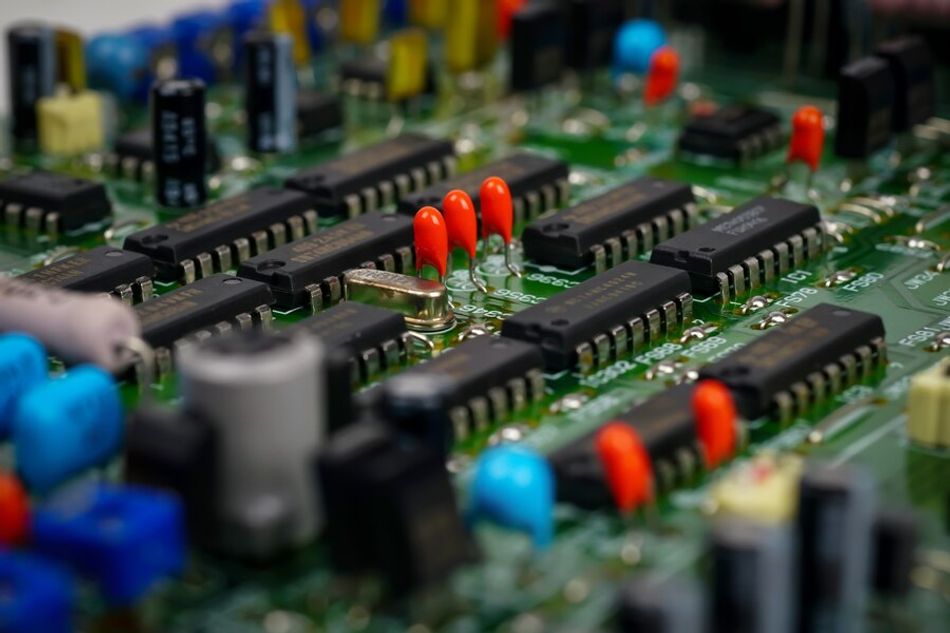 Printed Circuit Board with Through Hole Devices & IC mounted on board