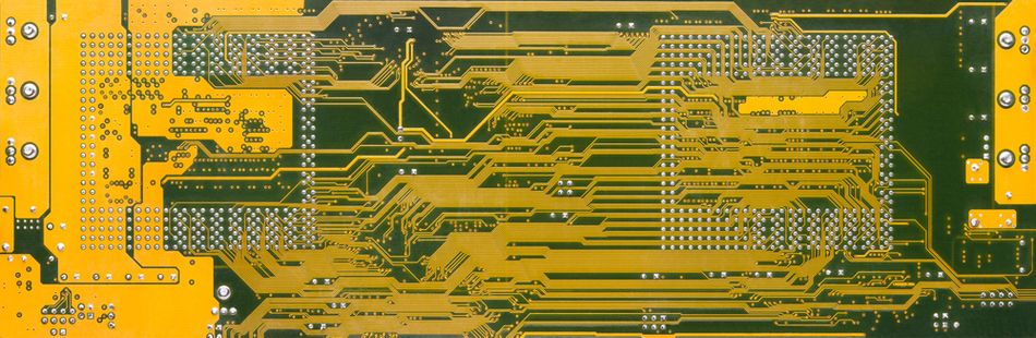 Multilayer PCB with green solder stop mask and high-density interconnects 