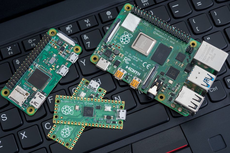 Types of Raspberry Pi Boards including Raspberry Pi 4 Model B, Pico, etc