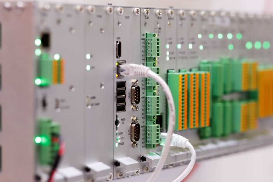Industrial PLC-based Modular Controller System in a Rack