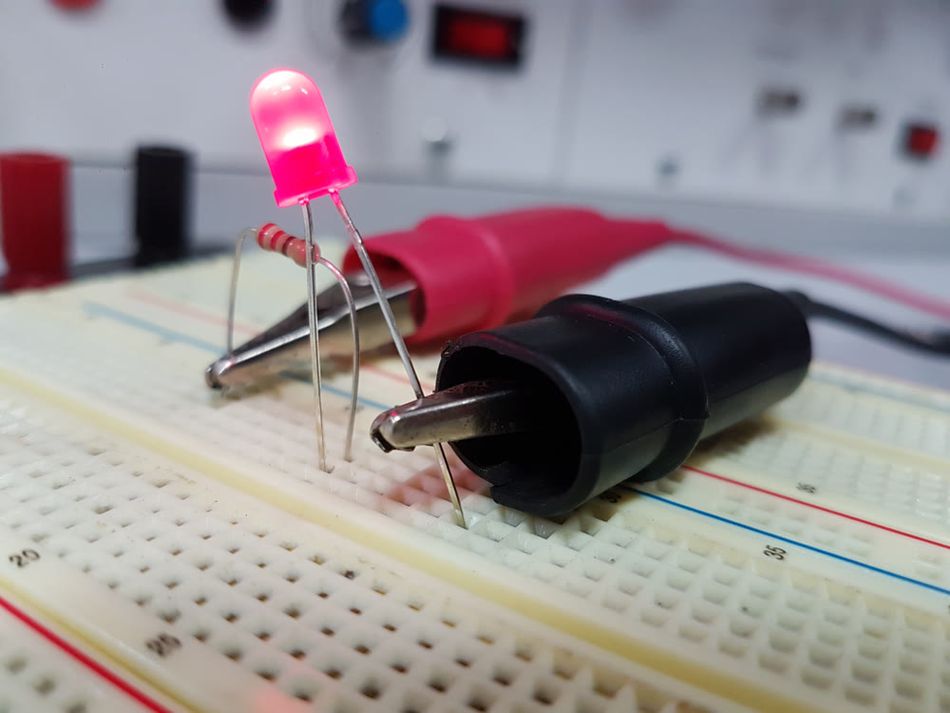 A lab setup for an LED current limiter circuit