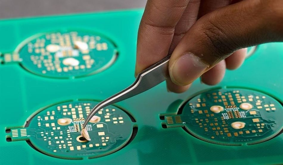 Spot Masking for Wave Soldering & Coating