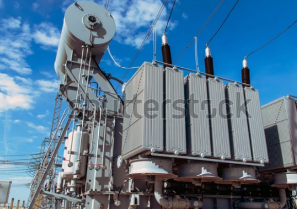High-power industrial transformer equipped with an oil coolant for temperature control