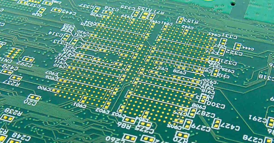 Vias Plugged with Solder Mask oil on PCB