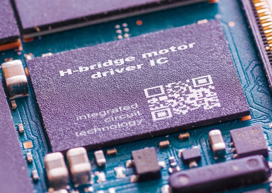 H-bridge Motor Driver IC enables bidirectional control of DC motors