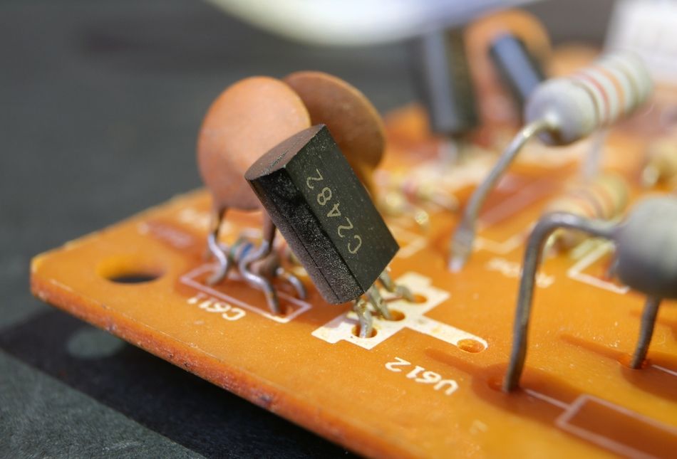 High Voltage Transistor on the Electronic Circuit Board