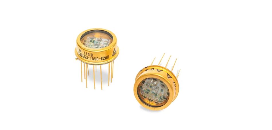 Avalanche photodiodes (APDs) in SiPM