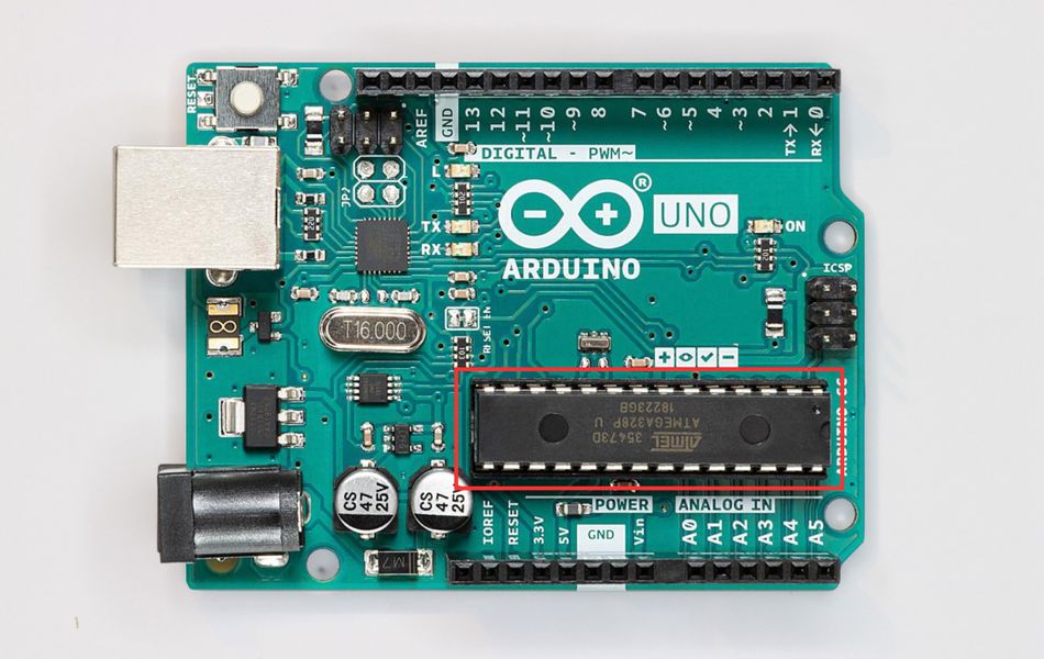 Arduino UNO - ATmega328P Microcontroller