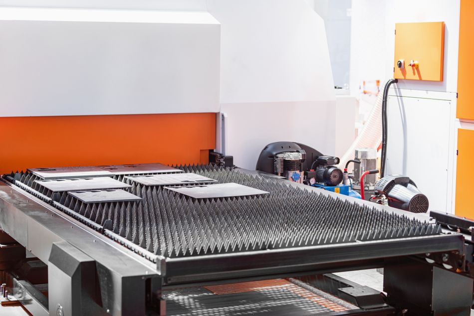 CNC Servo Drive Turret Punch Metal Press Machine
