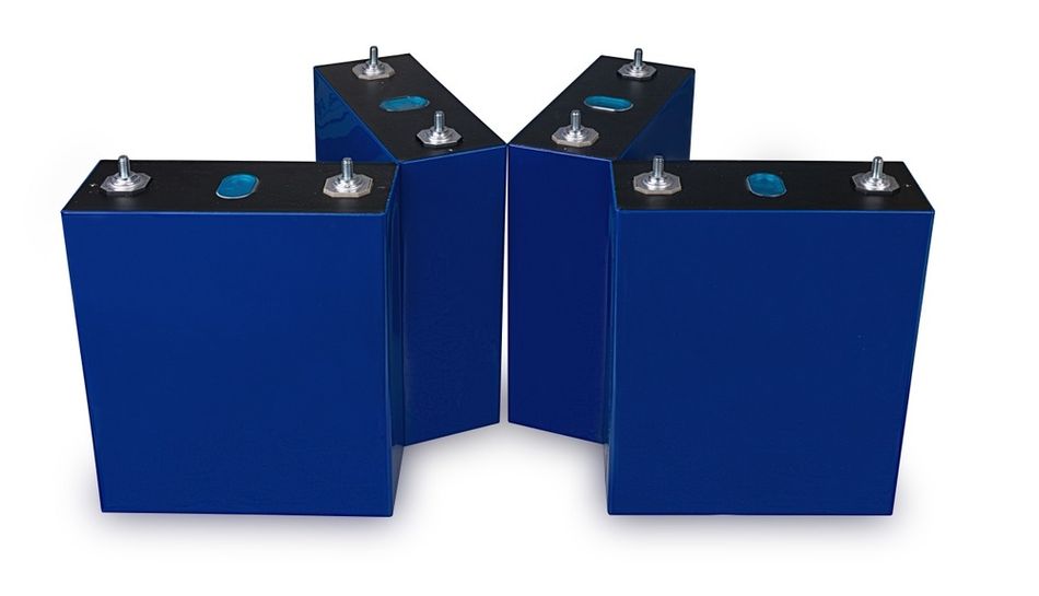 Four Prismatic Modules Lithium Iron Phosphate LiFePO4 Blue Prismatic Cell
