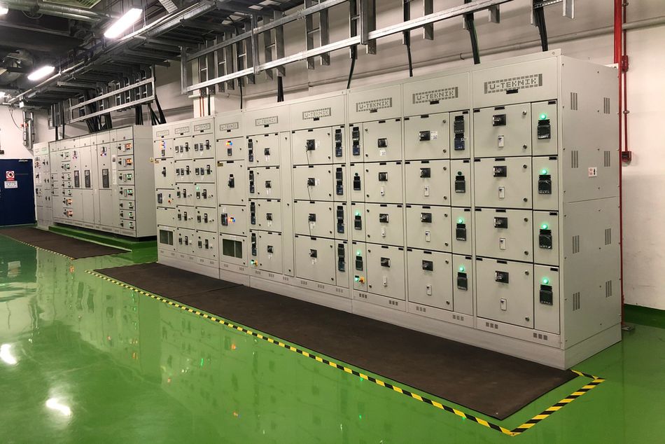 Motor Control Center Cabinet in Power Plant for Manufacturing Industry